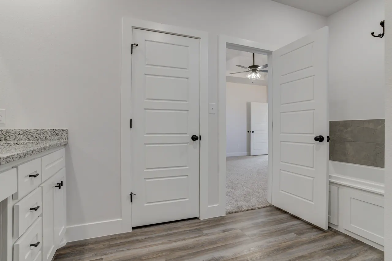 Photo 39 — 5810 Viola Avenue, Lubbock, TX 79407