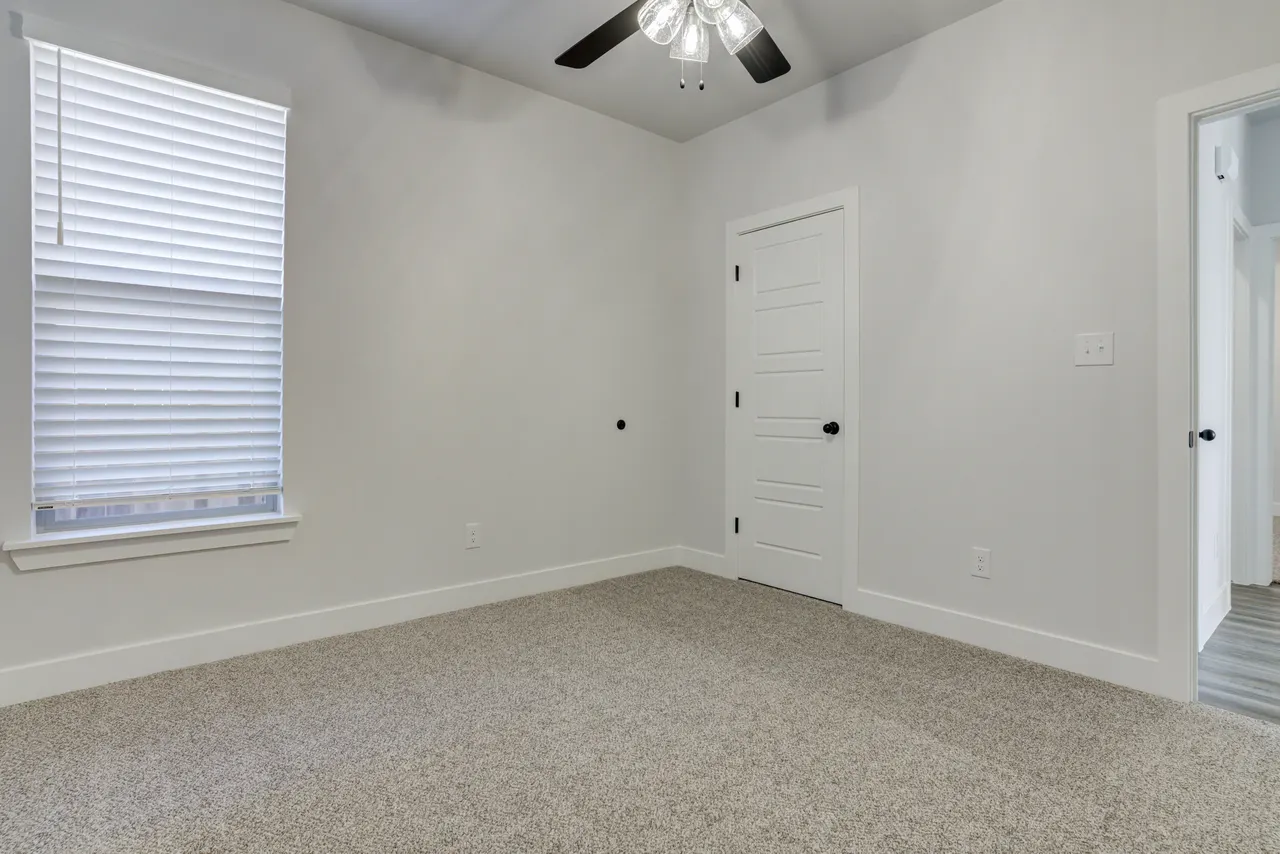 Photo 42 — 5810 Viola Avenue, Lubbock, TX 79407