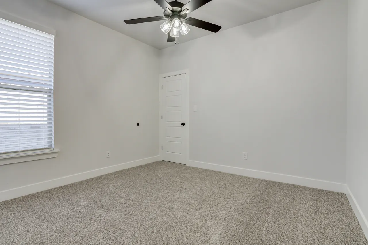 Photo 43 — 5810 Viola Avenue, Lubbock, TX 79407