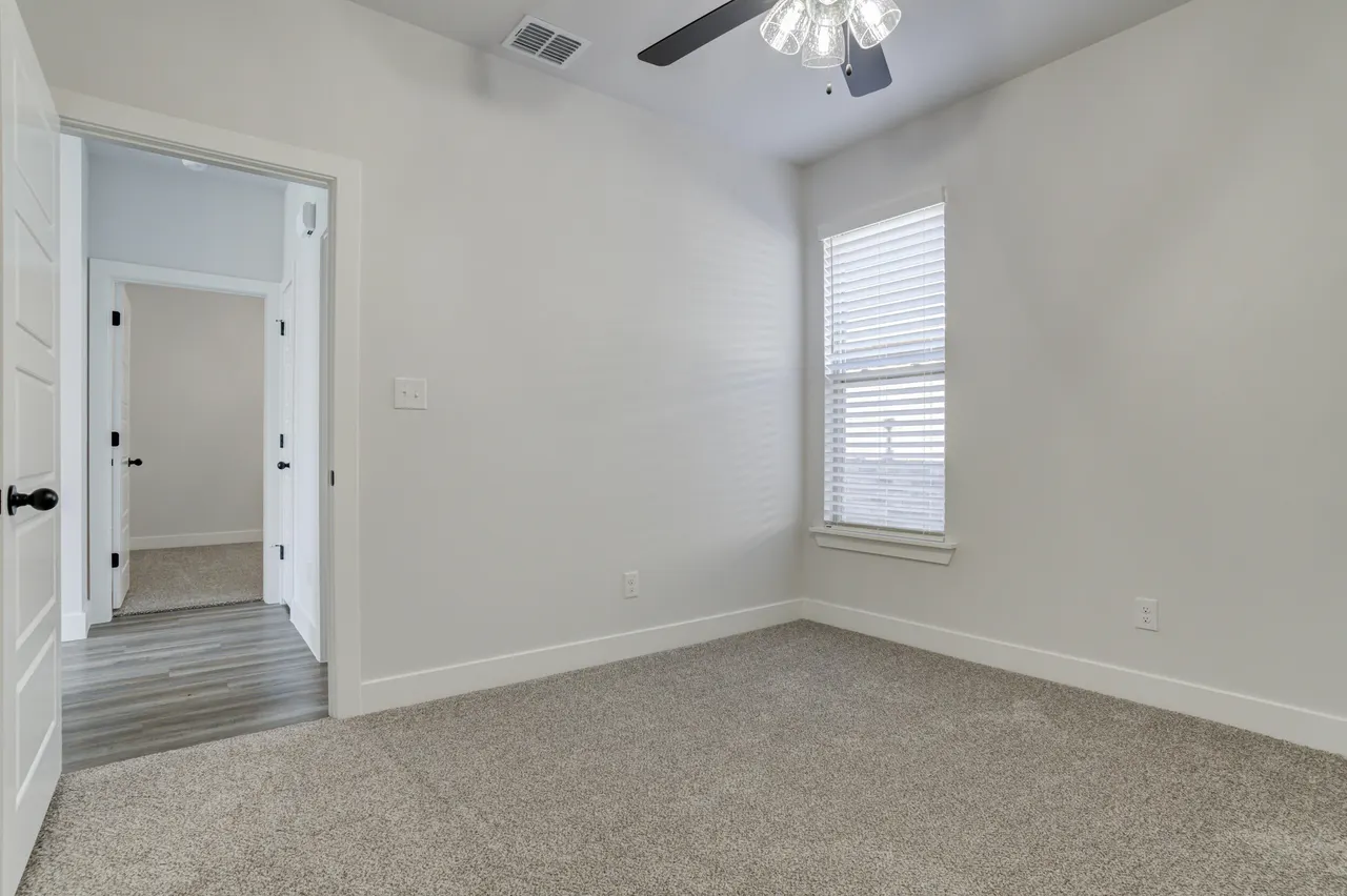 Photo 44 — 5810 Viola Avenue, Lubbock, TX 79407