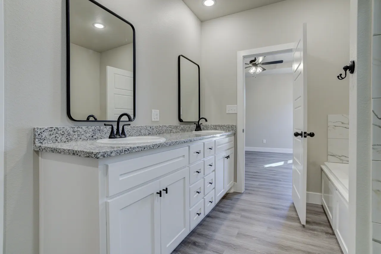 Photo 29 — 6928 12th Street, Lubbock, TX 79416