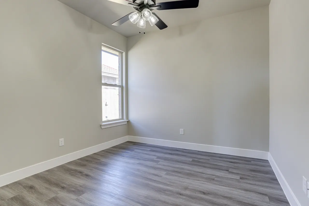 Photo 41 — 6928 12th Street, Lubbock, TX 79416