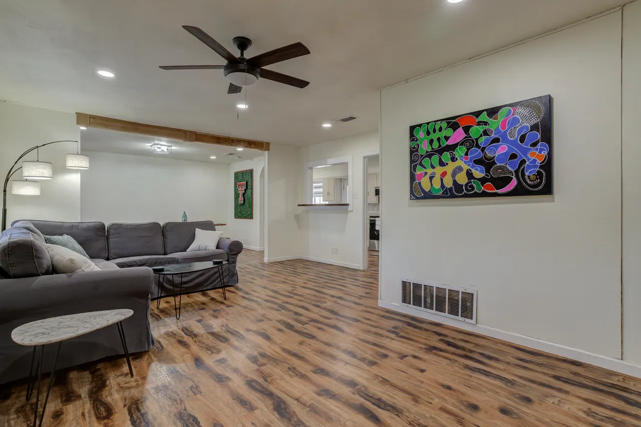 Photo 24 — 4609 Elgin Avenue, Lubbock, TX 79413