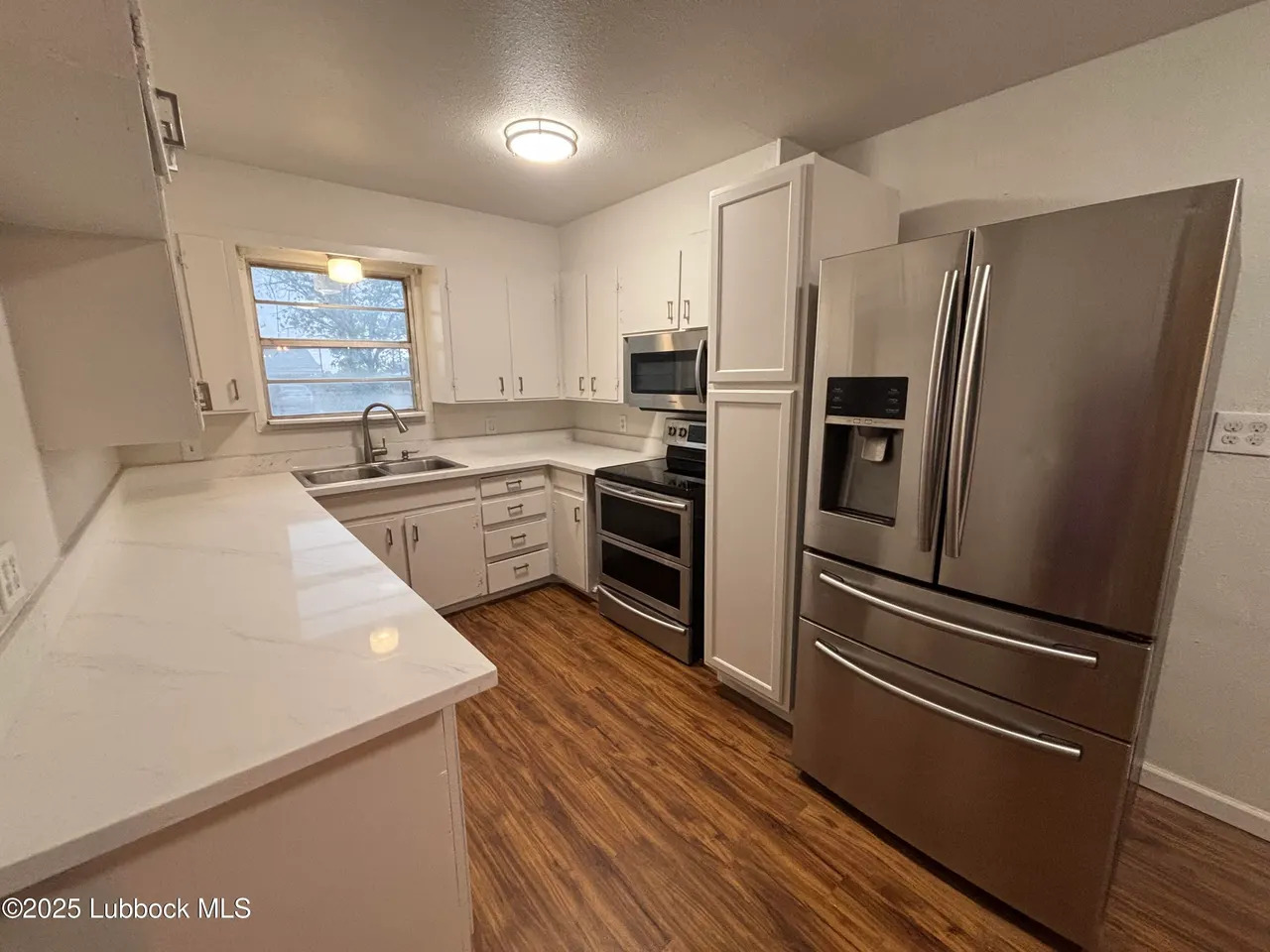 Photo 3 — 1301 6th Street, Shallowater, TX 79363