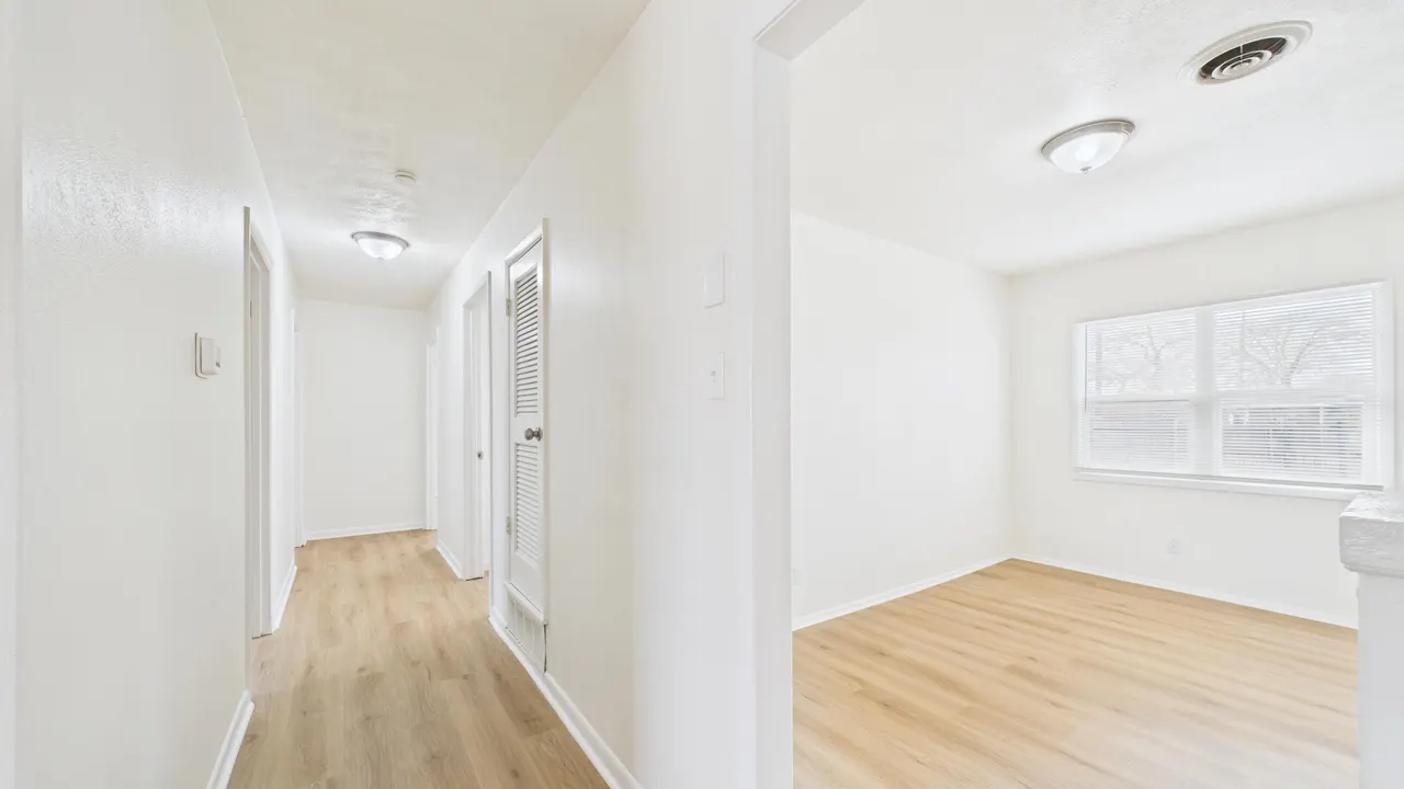 Photo 10 — 615 N Hudson Avenue, Lubbock, TX 79415