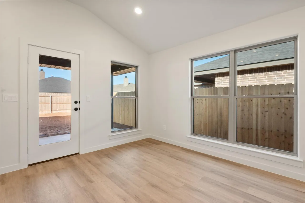 Photo 13 — 2413 Aberdeen Avenue, Wolfforth, TX 79382