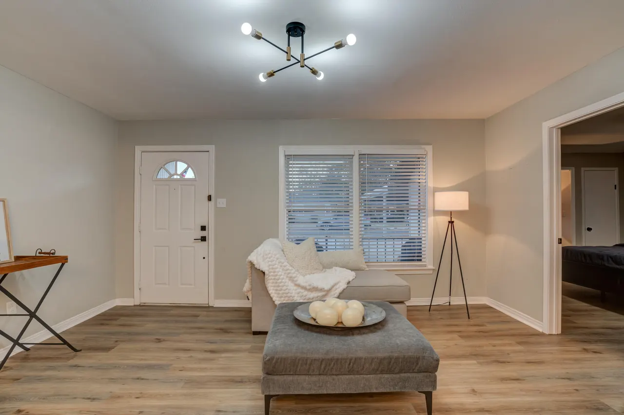 Photo 6 — 2802 39th Street, Lubbock, TX 79413