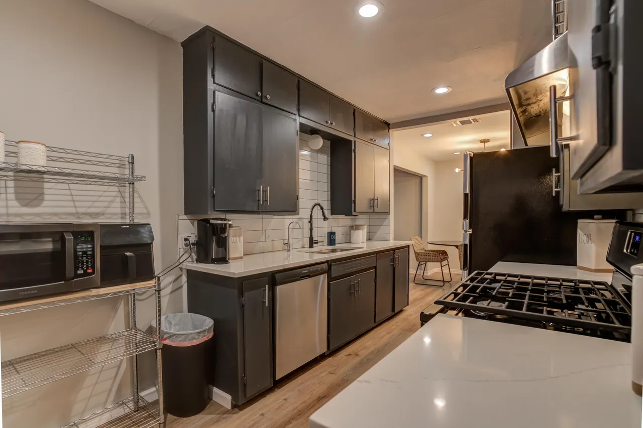 Photo 19 — 2802 39th Street, Lubbock, TX 79413