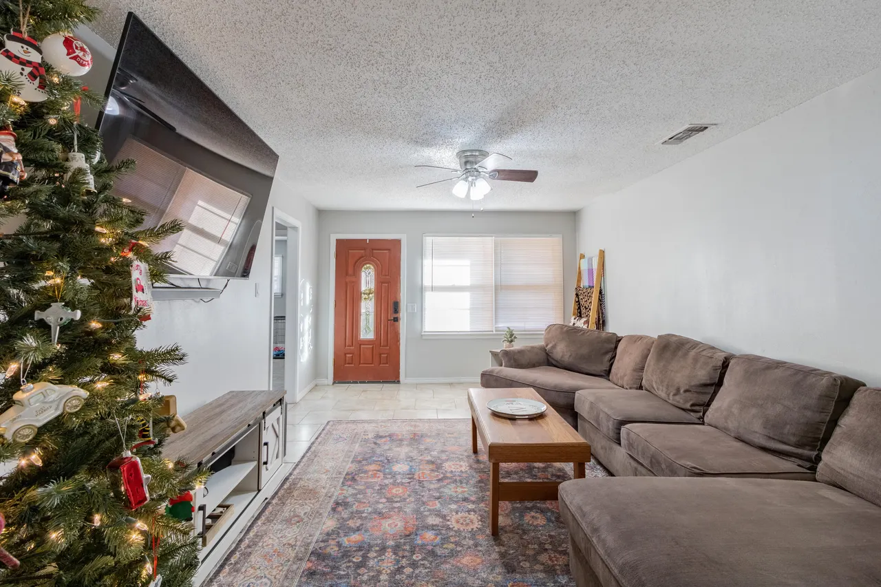 Photo 7 — 4404 49th Street, Lubbock, TX 79414