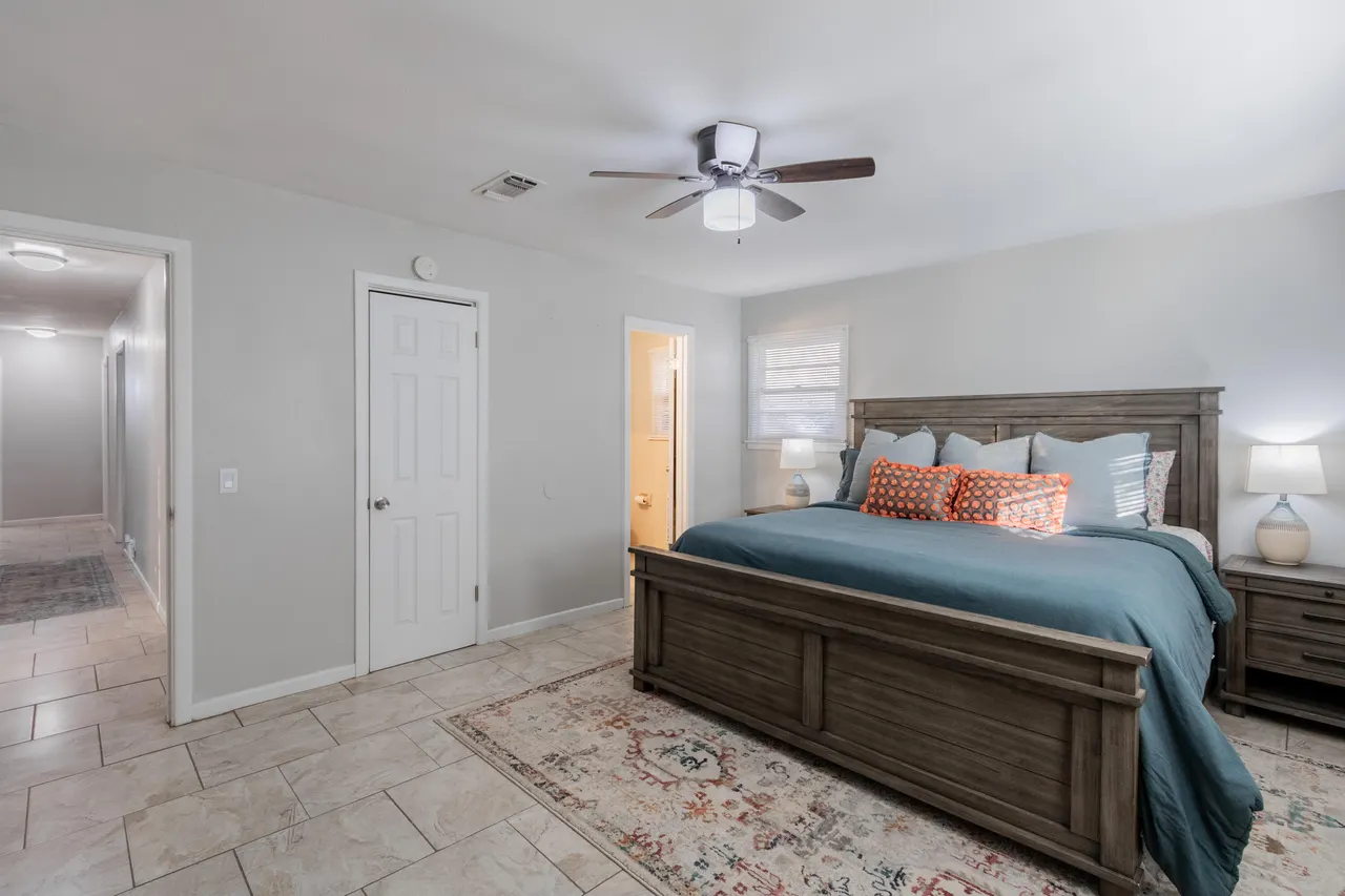 Photo 9 — 4404 49th Street, Lubbock, TX 79414