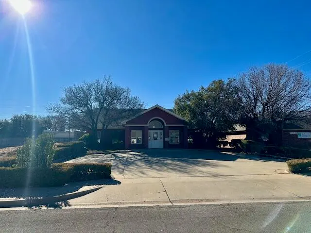 Photo 3 — 2737 81st Street, Lubbock, TX 79423