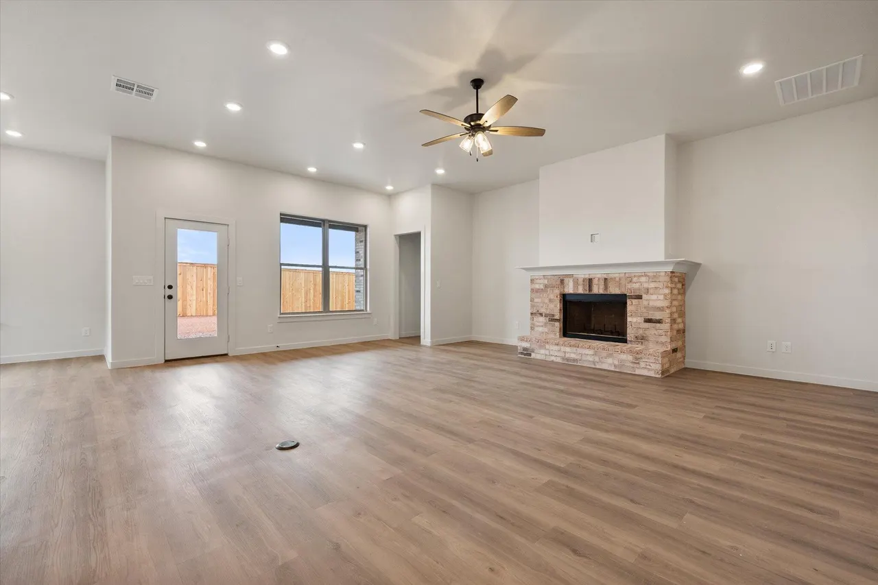 Photo 4 — 2901 Tractor Avenue, Wolfforth, TX 79382