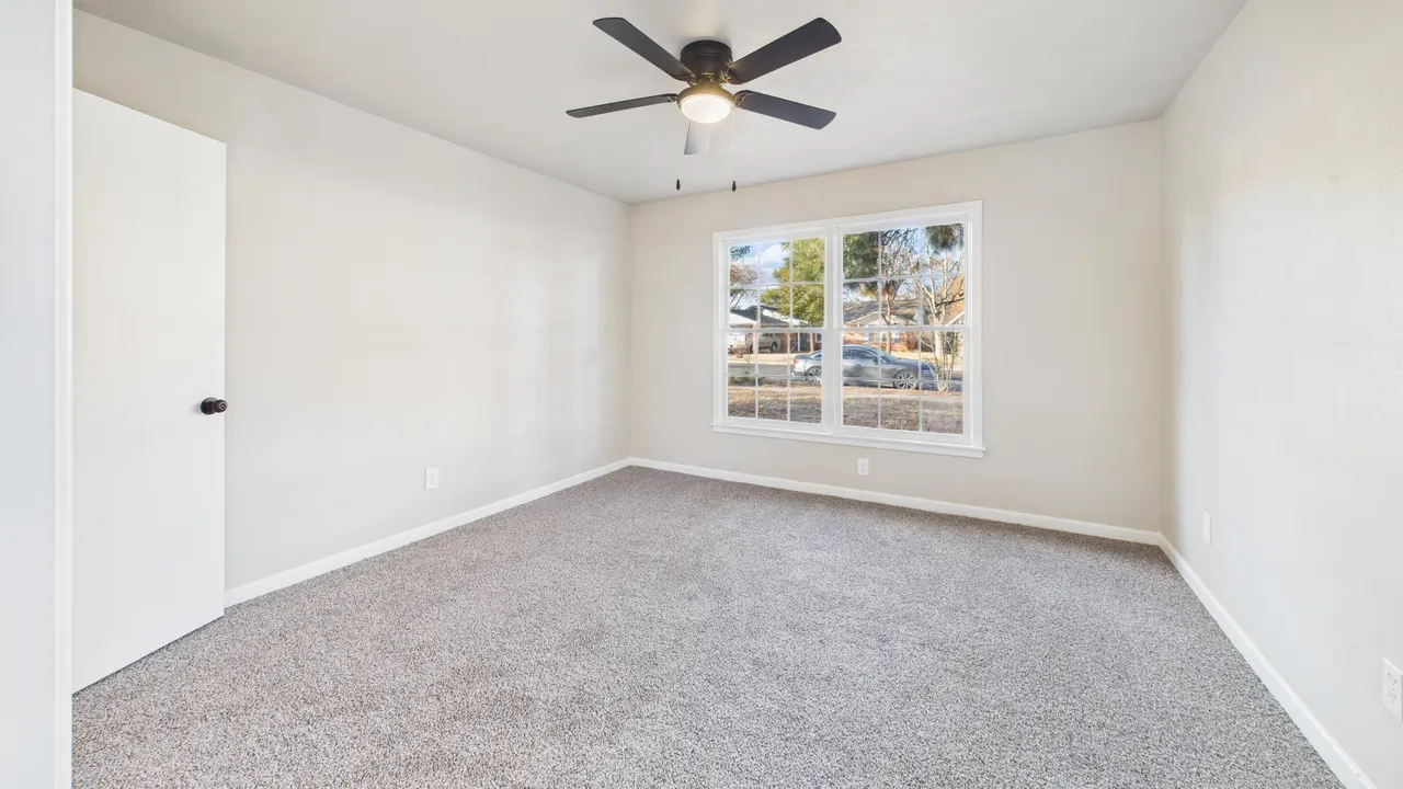 Photo 18 — 2013 69th Street, Lubbock, TX 79412