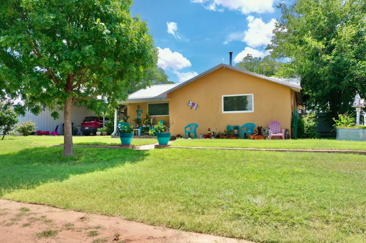 Front exterior — 600 Mulberry Street, Turkey, TX 79261