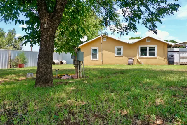 Photo 7 — 600 Mulberry Street, Turkey, TX 79261