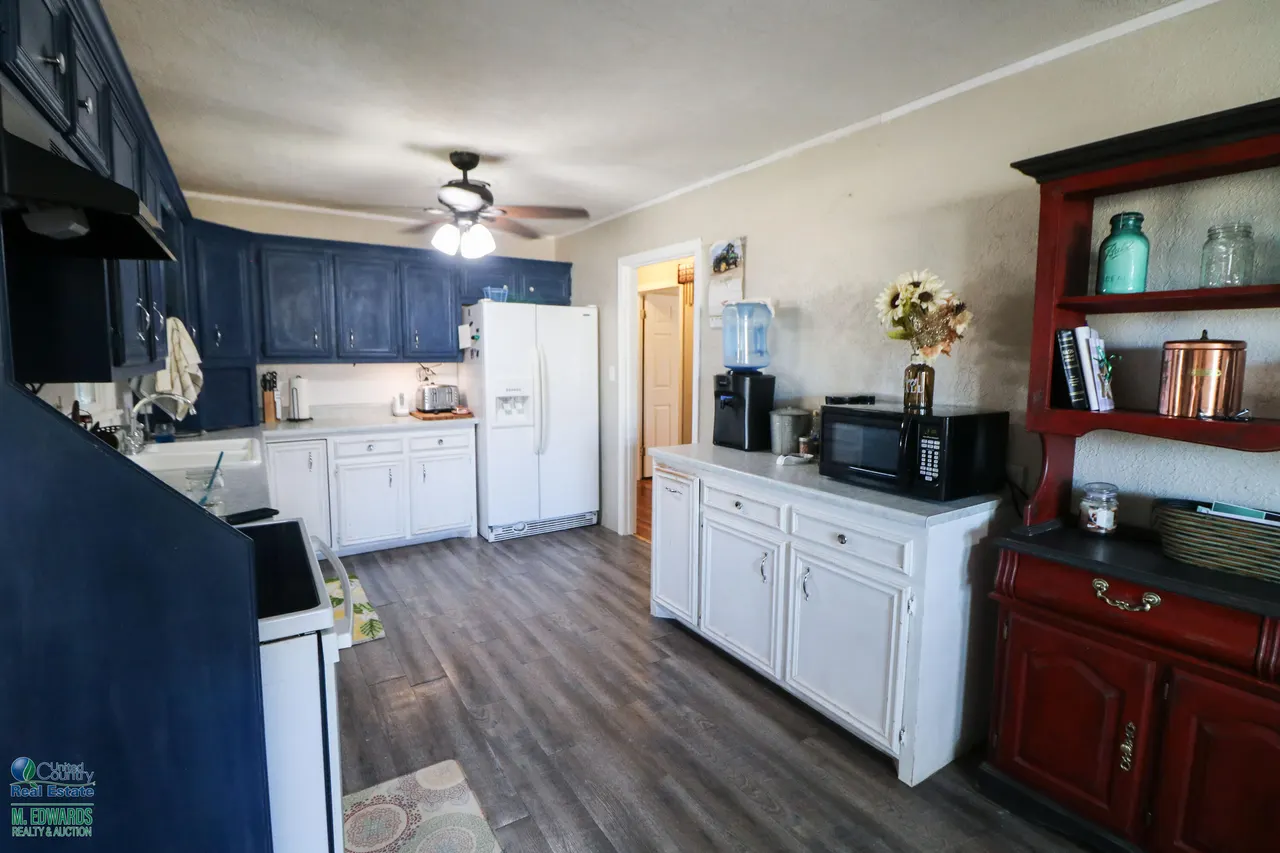 Photo 6 — 507 Boesen Street, Sudan, TX 79371