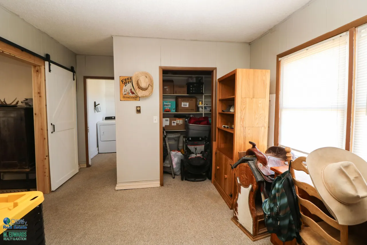 Photo 19 — 507 Boesen Street, Sudan, TX 79371