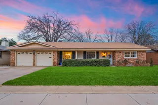 Sold home at 6125 Lynnhaven Drive