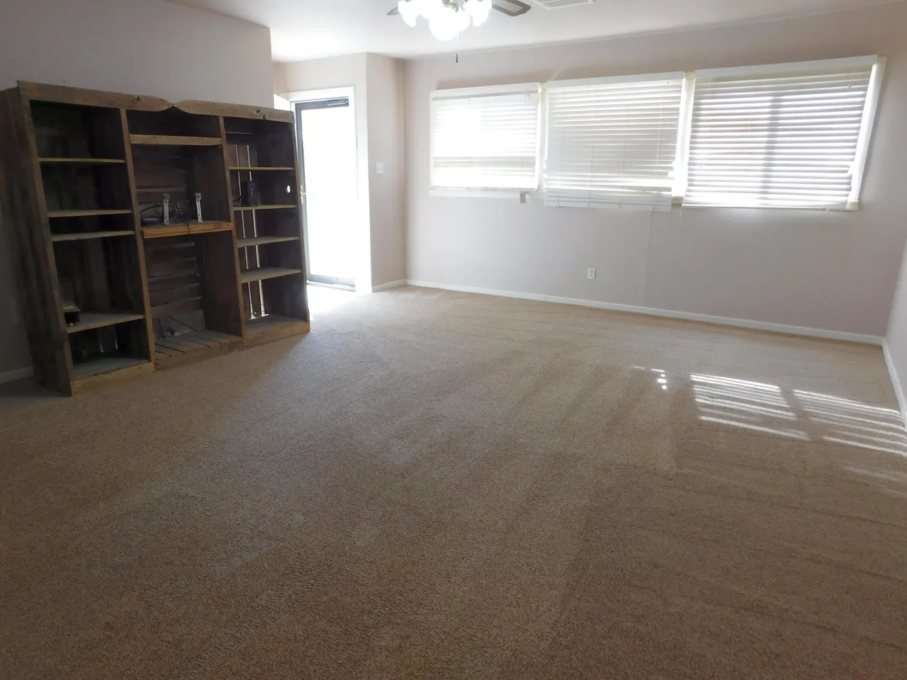 Photo 2 — 1722 W Avenue B, Muleshoe, TX 79347