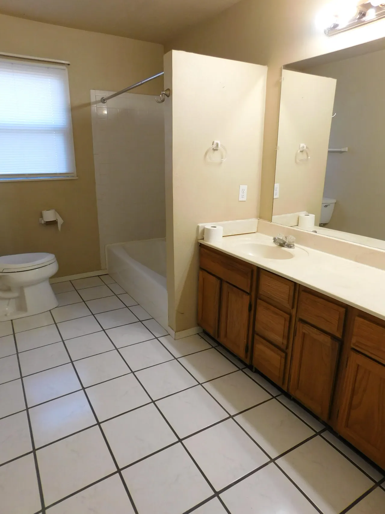 Photo 10 — 1722 W Avenue B, Muleshoe, TX 79347