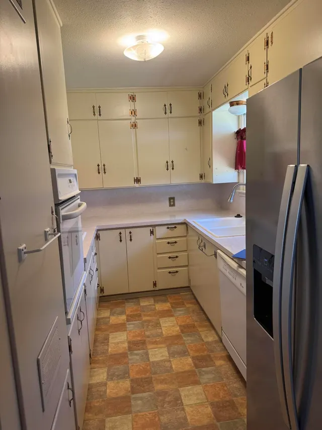 Photo 3 — 645 S Grain Avenue, Crosbyton, TX 79322