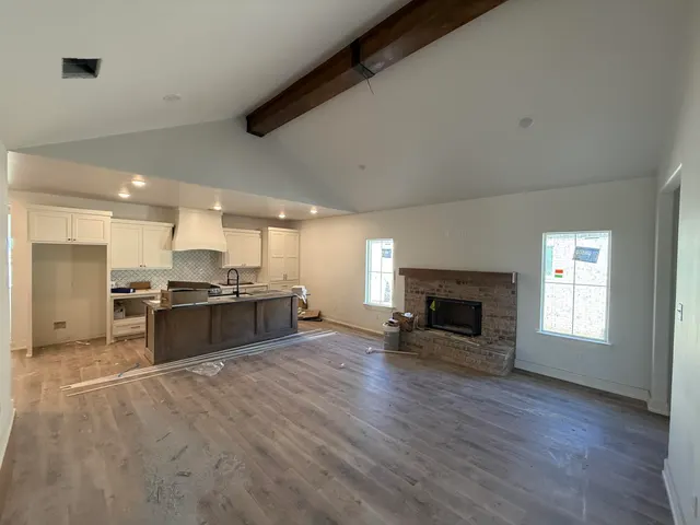 Photo 5 — 1215 N 6th Street, Wolfforth, TX 79382