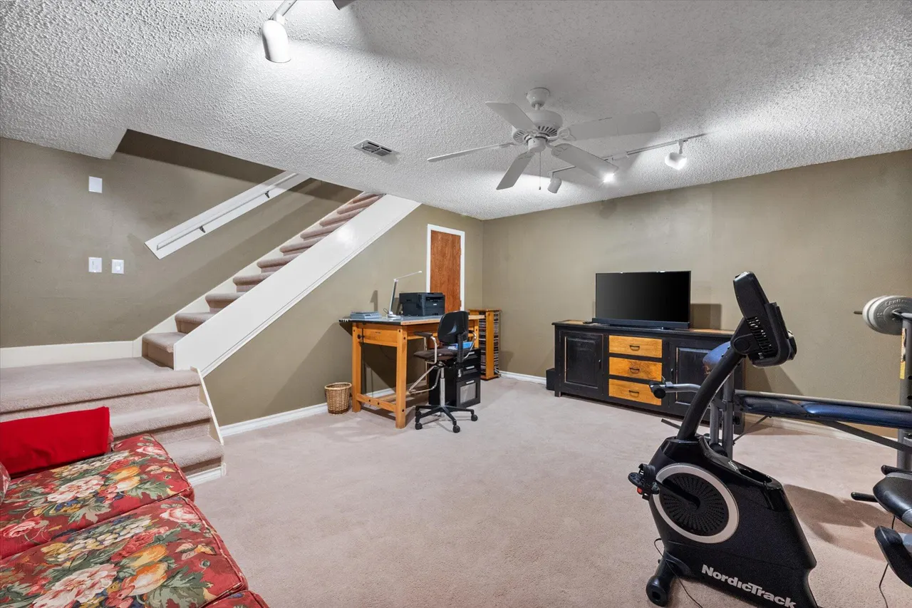 Photo 31 — 67 S Lakeshore Drive, Ransom Canyon, TX 79366