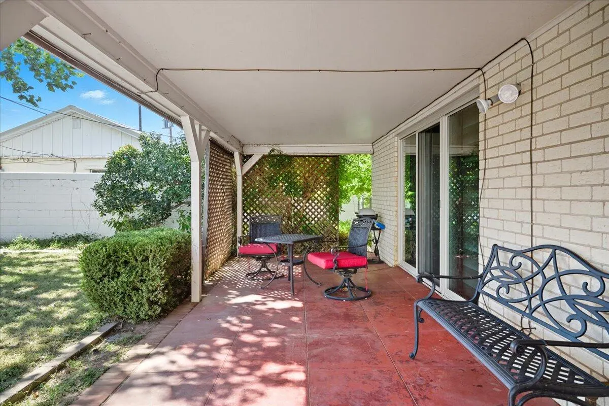 Photo 29 — 1911 33rd Street, Lubbock, TX 79411