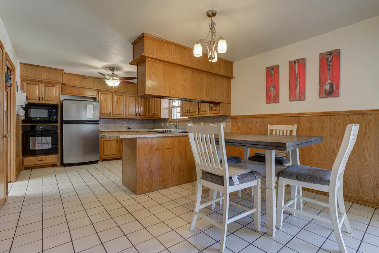 Photo 10 — 2120 53rd St, Lubbock, TX 79412