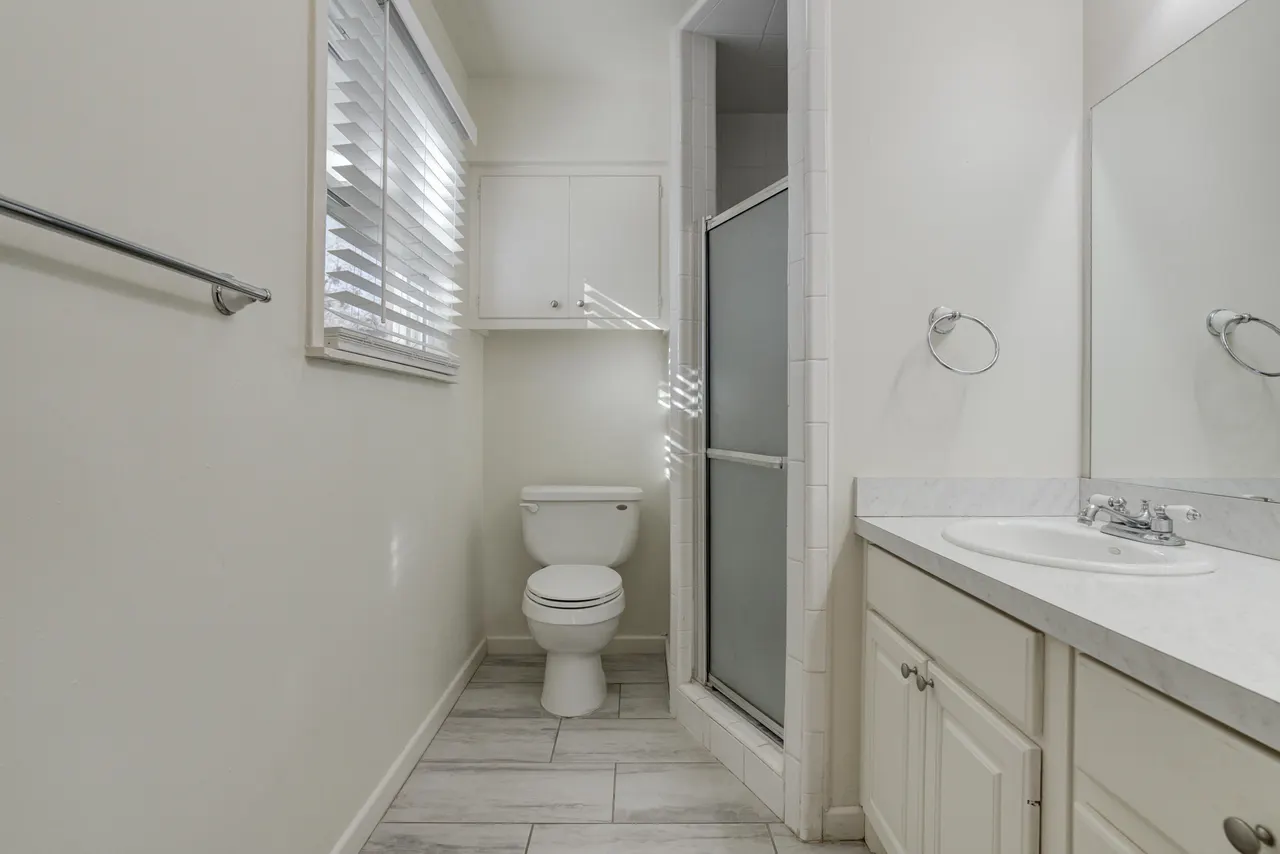 Photo 23 — 2120 53rd St, Lubbock, TX 79412