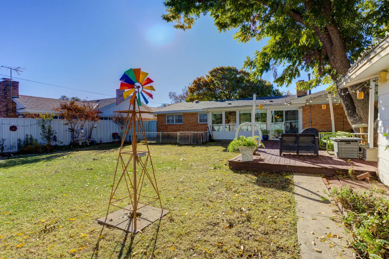 Photo 32 — 2120 53rd St, Lubbock, TX 79412