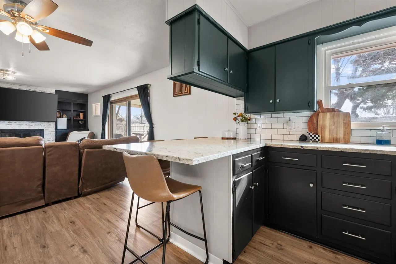 Photo 18 — 214 Willow Wood Lane, Levelland, TX 79336