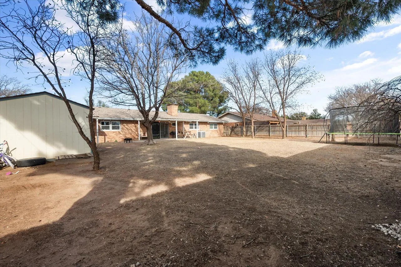 Photo 34 — 214 Willow Wood Lane, Levelland, TX 79336