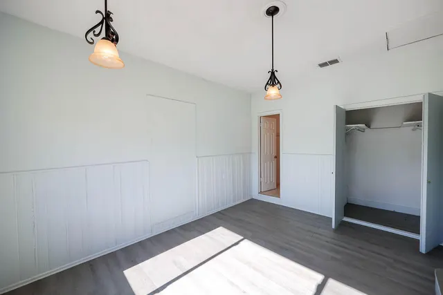 Photo 8 — 532 54th Street, Lubbock, TX 79404