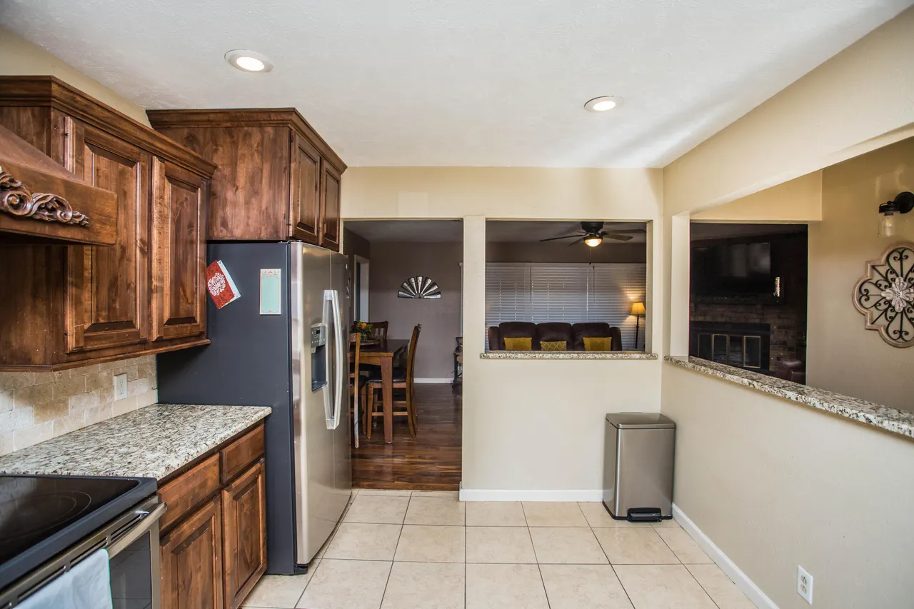 Photo 13 — 1550 W Lynn Street, Slaton, TX 79364