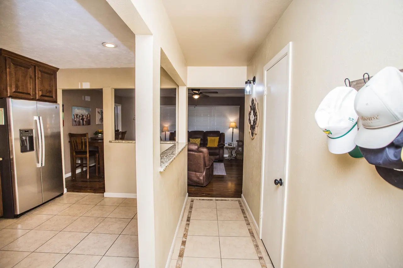 Photo 16 — 1550 W Lynn Street, Slaton, TX 79364