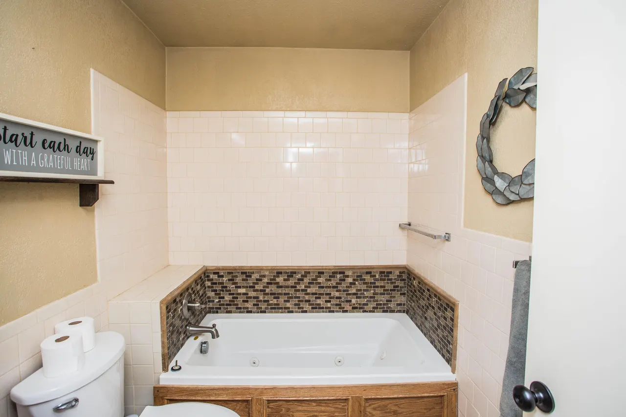 Photo 30 — 1550 W Lynn Street, Slaton, TX 79364