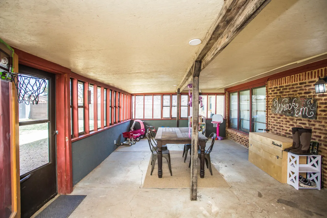 Photo 36 — 1550 W Lynn Street, Slaton, TX 79364