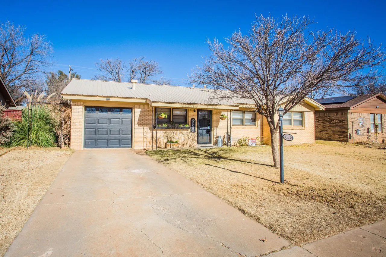 Photo 54 — 1550 W Lynn Street, Slaton, TX 79364