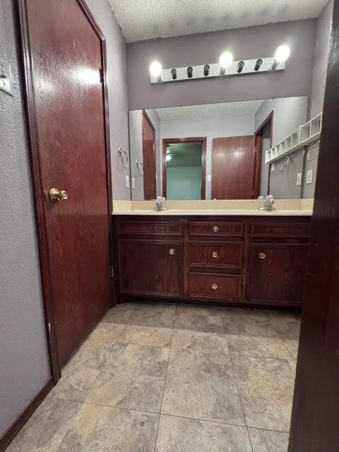 Photo 16 — 1024 W Apogee Drive, Lockney, TX 79241