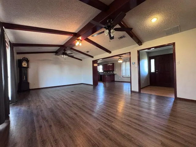 Photo 8 — 1024 W Apogee Drive, Lockney, TX 79241
