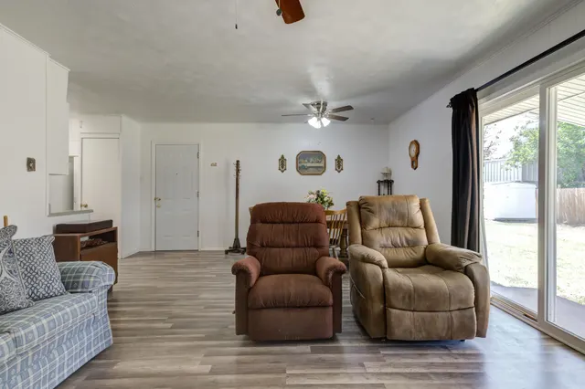 Photo 8 — 1619 Ave L, Ralls, TX 79357