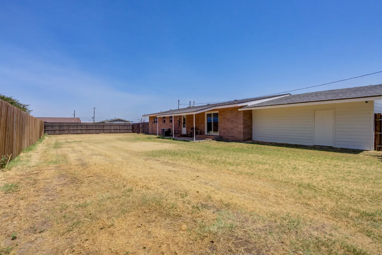 Photo 27 — 1619 Ave L, Ralls, TX 79357