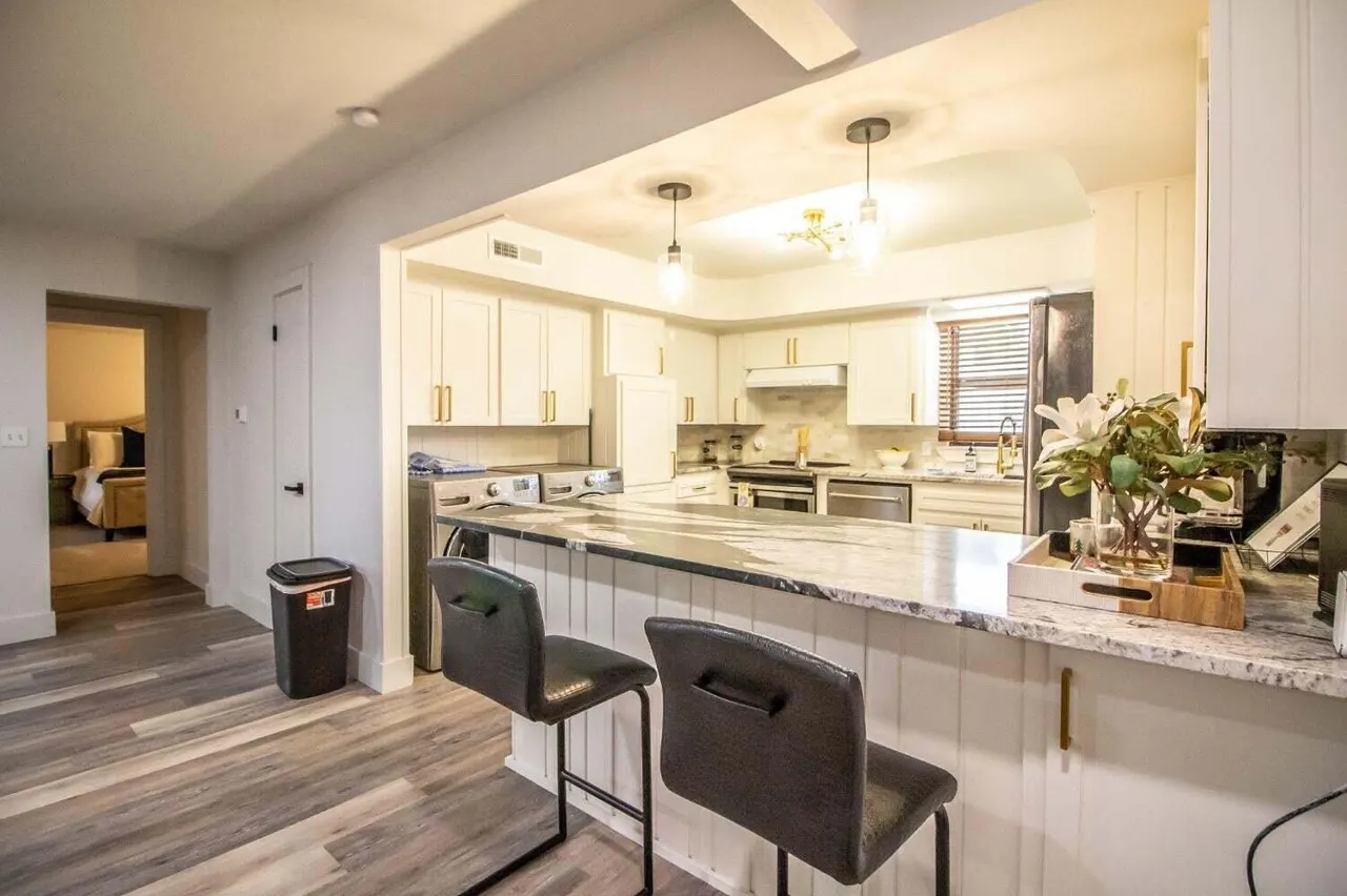 Photo 9 — 3501 33rd Street, Lubbock, TX 79410