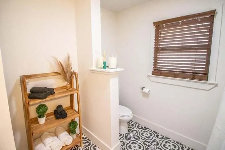 Photo 23 — 3501 33rd Street, Lubbock, TX 79410