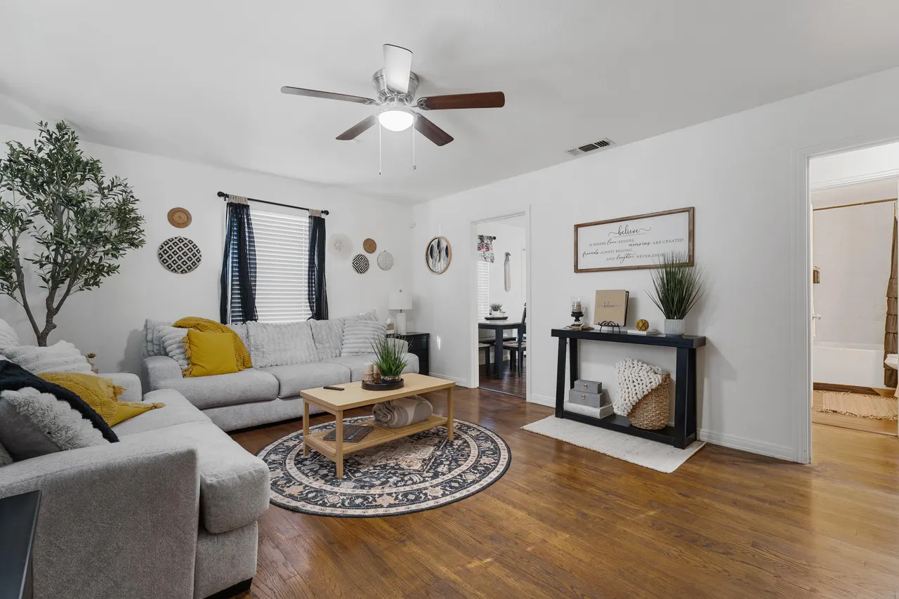 Photo 5 — 3504 25th Street, Lubbock, TX 79410