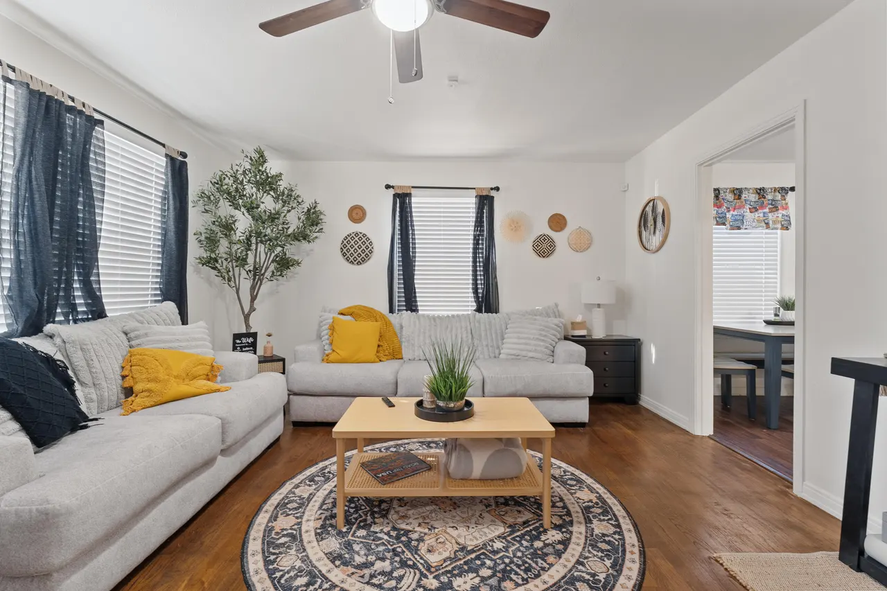 Photo 3 — 3504 25th Street, Lubbock, TX 79410
