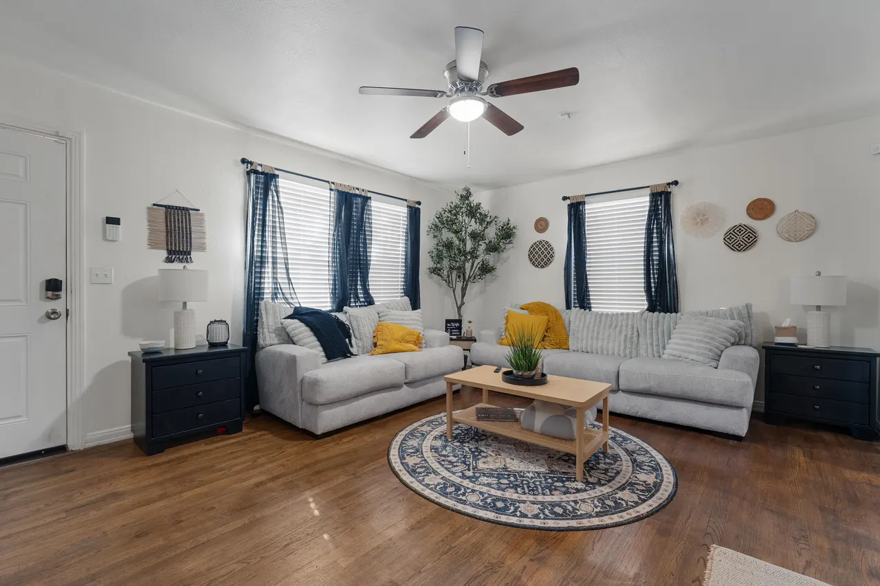 Photo 7 — 3504 25th Street, Lubbock, TX 79410