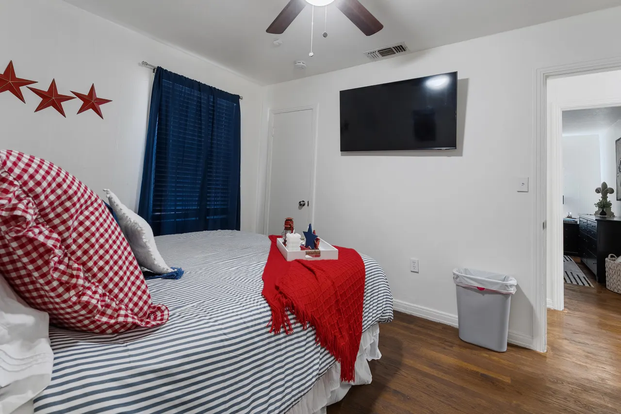 Photo 16 — 3504 25th Street, Lubbock, TX 79410