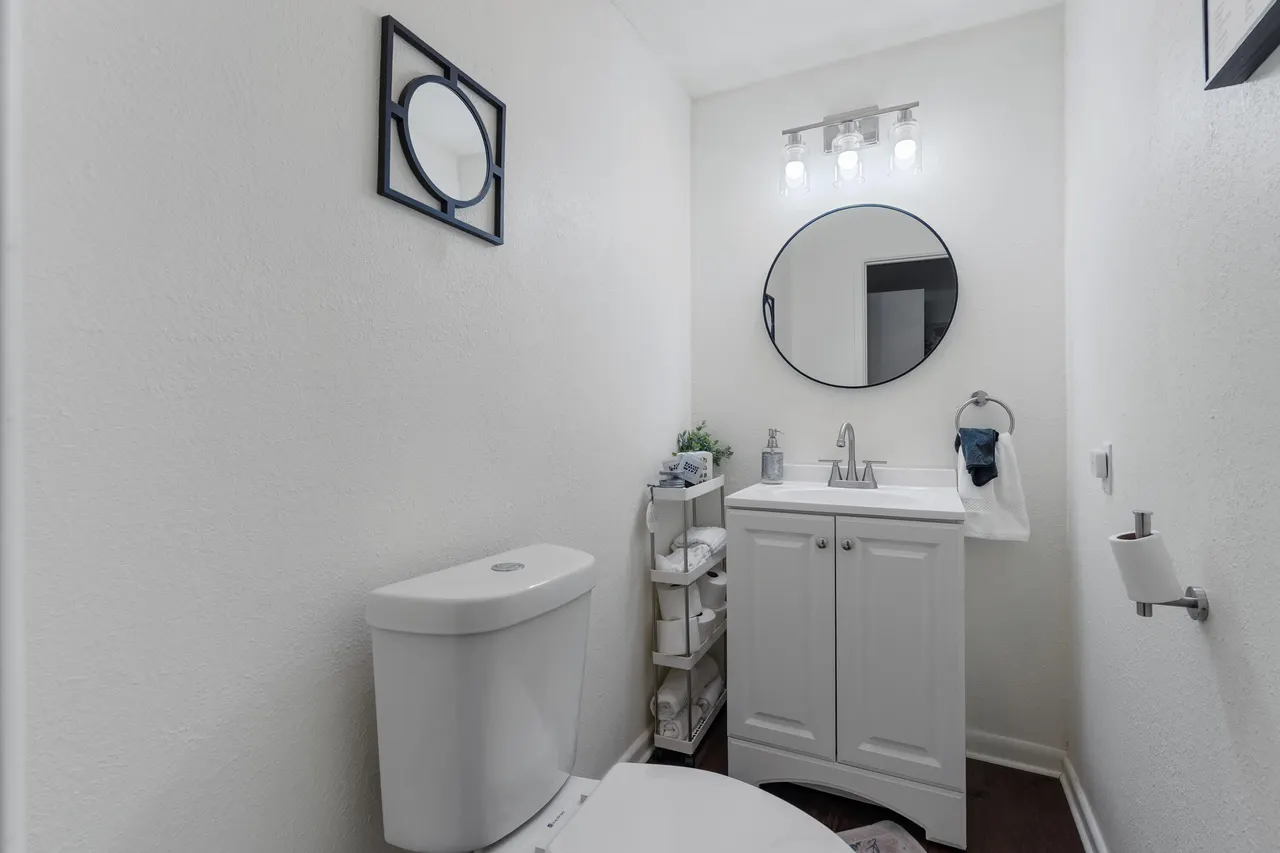 Photo 17 — 3504 25th Street, Lubbock, TX 79410